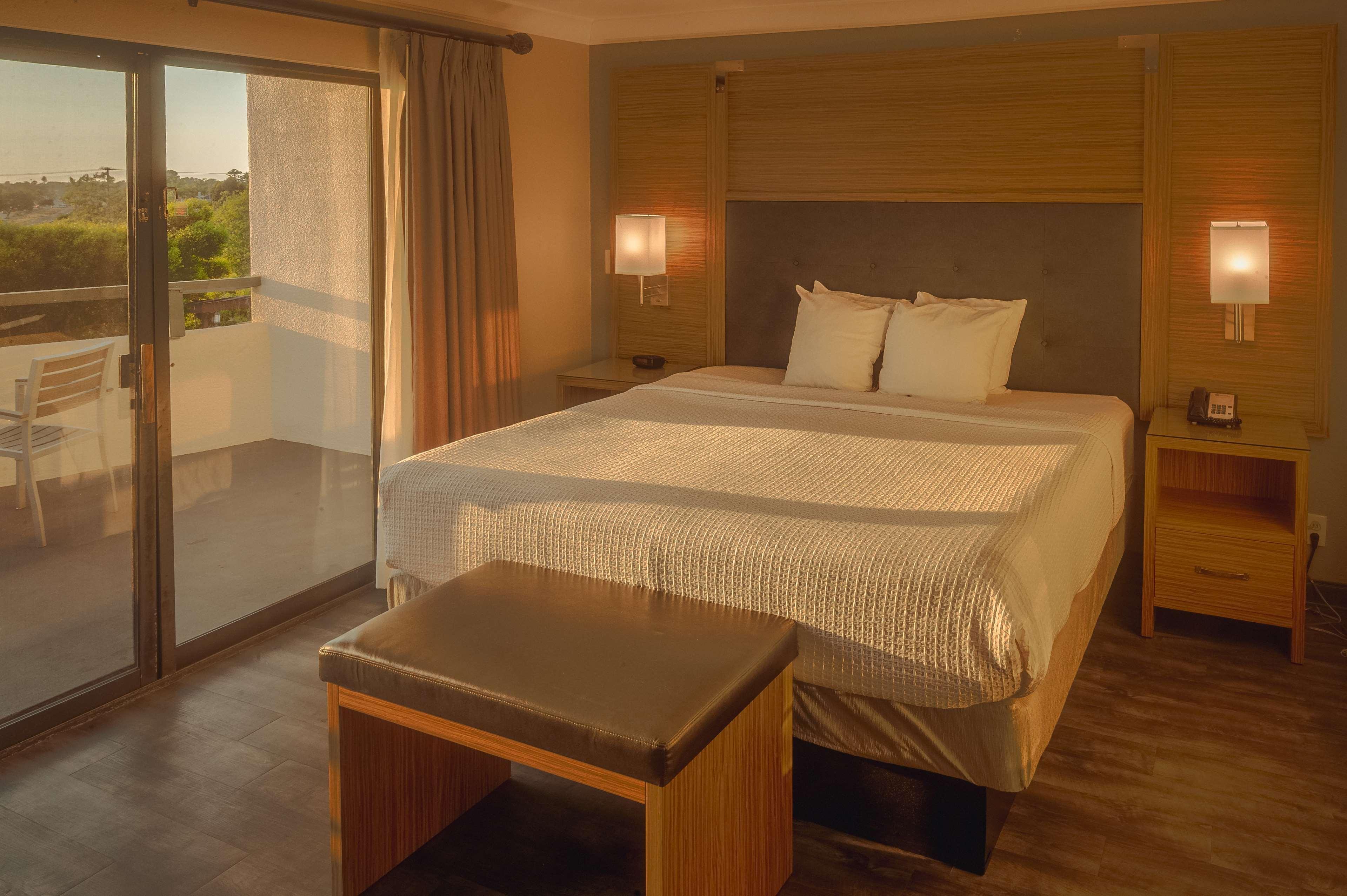 The Encinitan Hotel & Suites Encinitas Εξωτερικό φωτογραφία